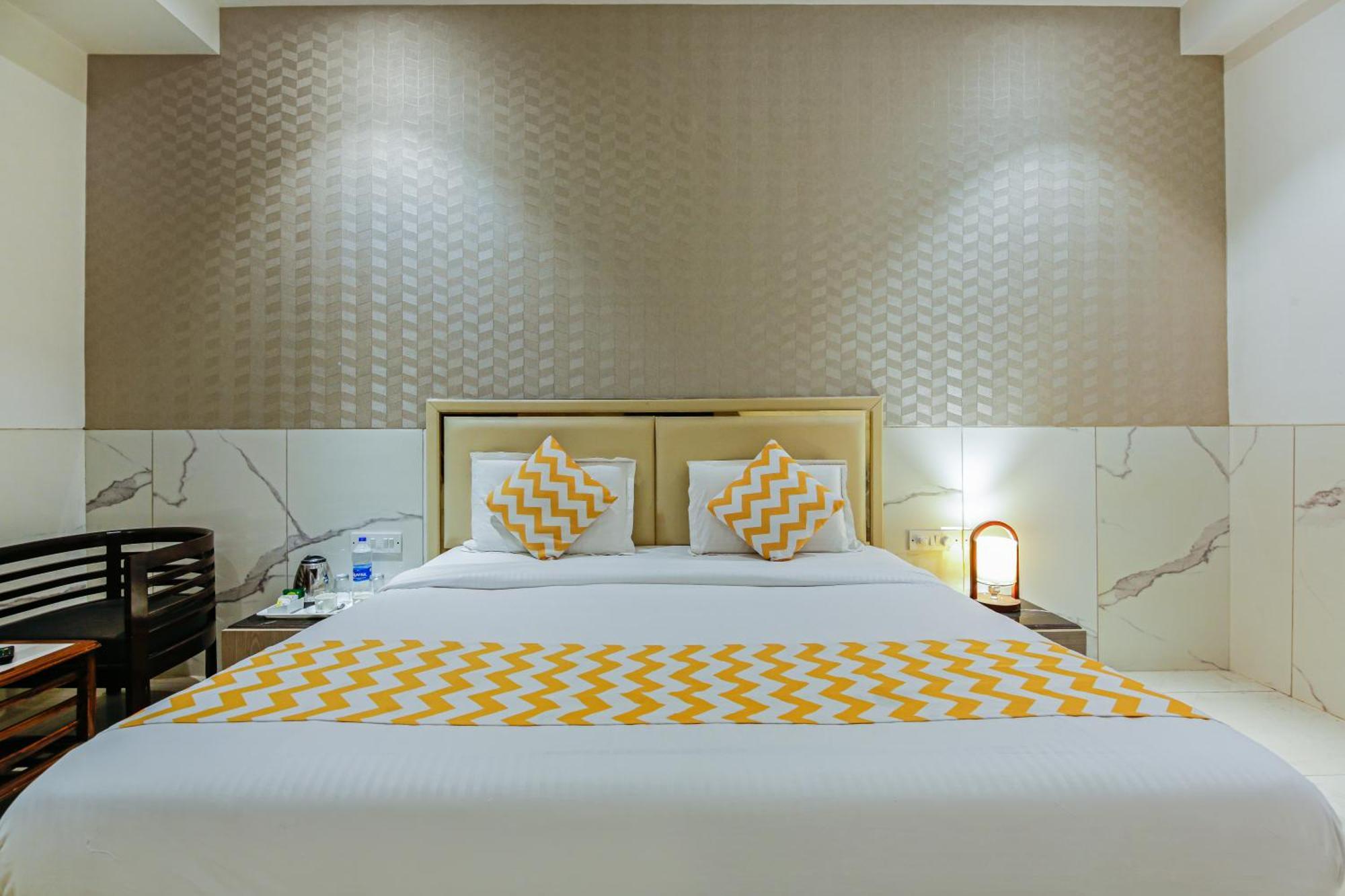 Hotel Delhi 37 By Star Group Near Delhi Airport Нью-Делі Екстер'єр фото