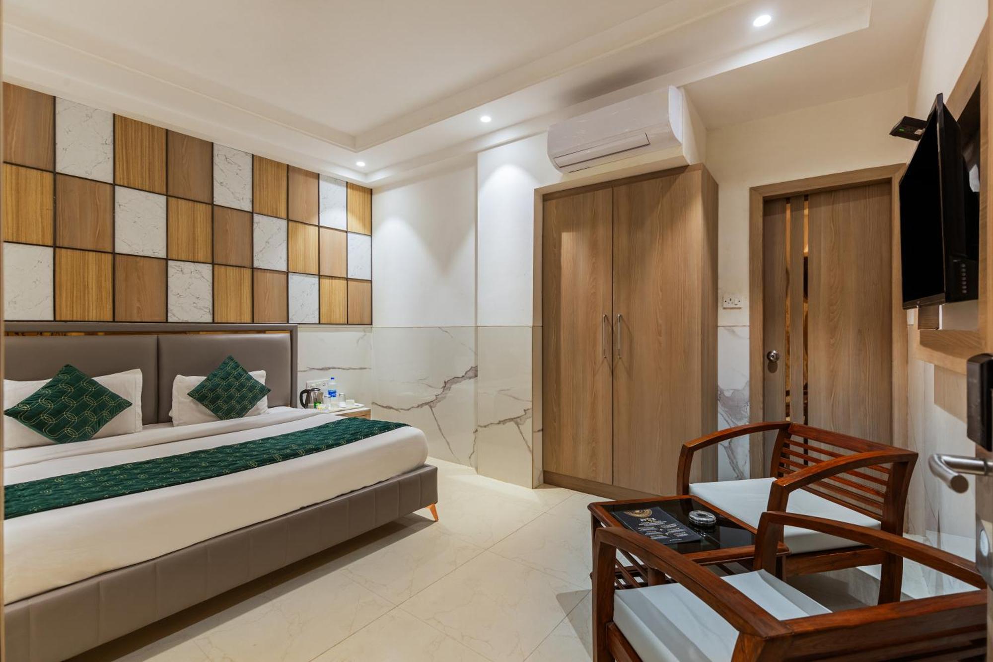 Hotel Delhi 37 By Star Group Near Delhi Airport Нью-Делі Екстер'єр фото