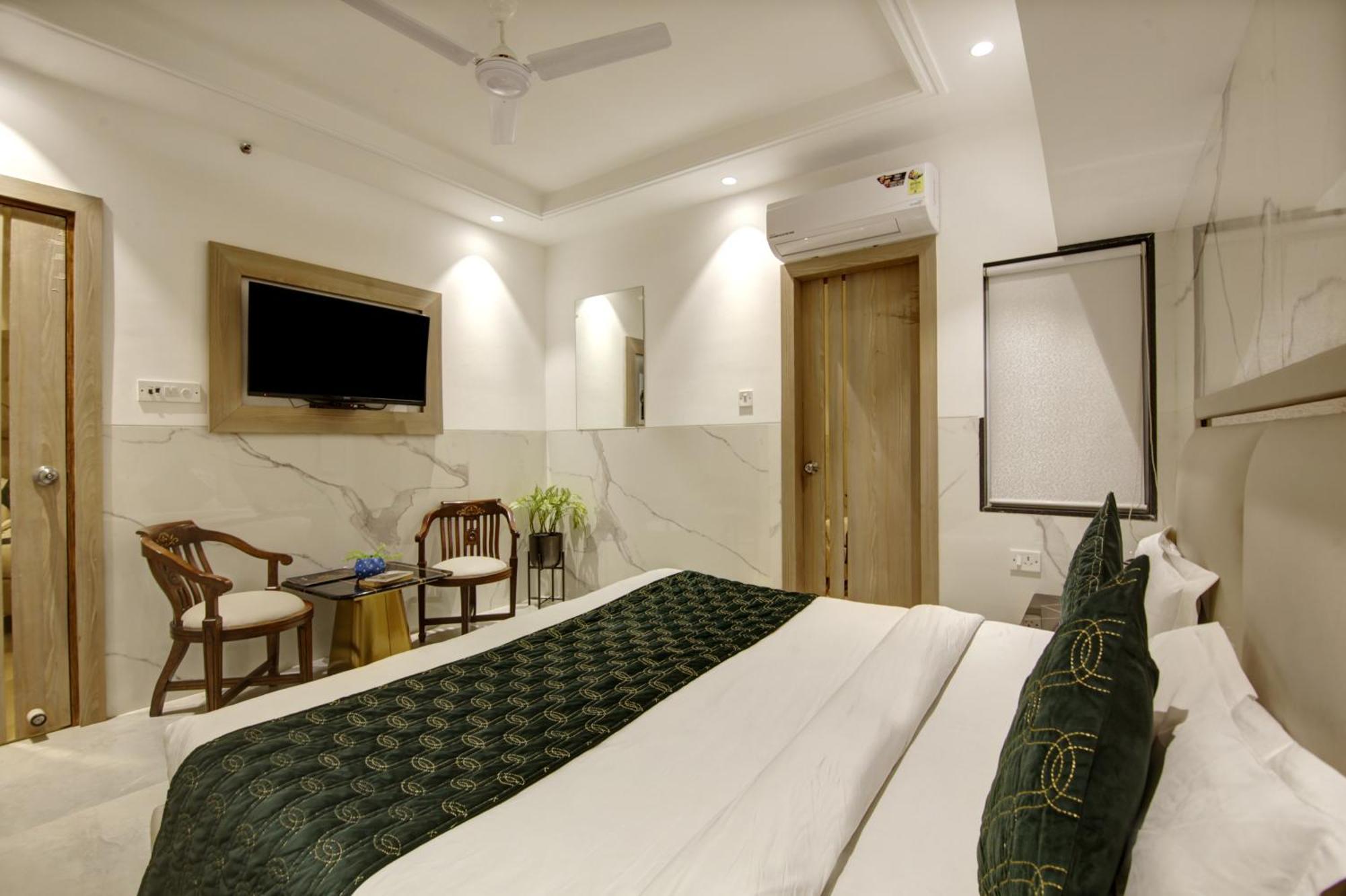 Hotel Delhi 37 By Star Group Near Delhi Airport Нью-Делі Екстер'єр фото